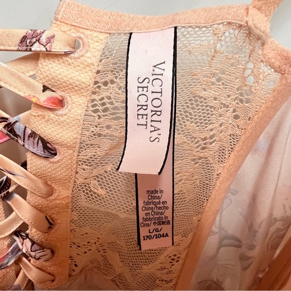 Floral Lace Trim Dress - Picture 12 of 16